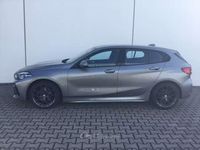 Usata BMW 118 Shadowline 136 CV (100 kW) 2022 Grigio Utilitaria