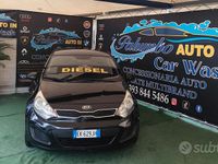 Usata Kia Rio EX 75 CV (55 kW) 2013 Nero Berlina