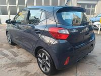Nuova Hyundai i10 2025 Rosso Utilitaria