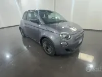 Używany Fiat 500e Icon 42 kW (58 KM) 2020 Szary Sedan/Limuzyna