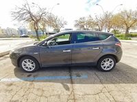 Usata Lancia Delta 120 CV (88 kW) 2010 Grigio Utilitaria