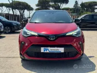 Usata Toyota C-HR Trend 122 CV (89 kW) 2022 Rosso SUV