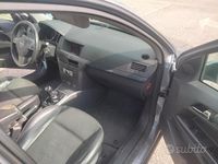 Usata Opel Astra 120 CV (88 kW) 2005 Grigio Station wagon