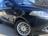 Usata Lancia Ypsilon Gold 95 CV (69 kW) 2014 Utilitaria