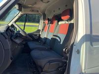 Begagnad Renault Master 163 HK (119 kW) 2008 Vit Van