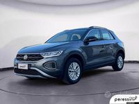 Usata VW T-Roc Life 116 CV (85 kW) 2023 Grigio SUV