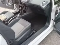 Usata Ford Fiesta 63 CV (46 kW) 2011 Bianco Furgone