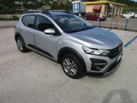 Usata Dacia Sandero Comfort 91 CV (66 kW) 2021 Grigio Berlina