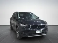 Usata Volvo XC40 Momentum 129 CV (94 kW) 2021 Nero SUV