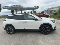 Usata Peugeot 2008 Allure 131 CV (96 kW) 2021 Bianco SUV