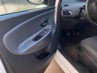 Usata Lancia Ypsilon 95 CV (69 kW) 2012 Bianco Utilitaria