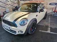 Usata Mini Cooper D 150 CV (110 kW) 2010 Beige Utilitaria