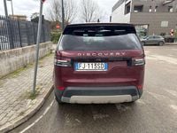 Usata Land Rover Discovery 5 SE 241 CV (177 kW) 2017 Bordo' metal. SUV