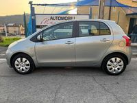 Usata Toyota Yaris Sol 87 CV (63 kW) 2007 Argento metallizzato Utilitaria