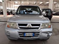 Usata Mitsubishi Pajero 160 CV (117 kW) 2003 Argento SUV