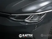 Usata VW Golf VIII Life 150 CV (110 kW) 2021 Nero Station wagon