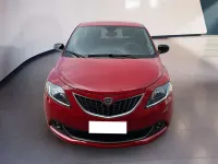 Usata Lancia Ypsilon Silver 71 CV (52 kW) 2022 Rosso Utilitaria