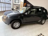 Usata Dacia Duster Ambiance 90 CV (66 kW) 2015 Grigio SUV