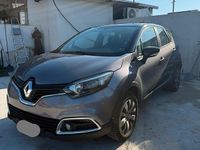 Usata Renault Captur 90 CV (66 kW) 2018 Grigio SUV