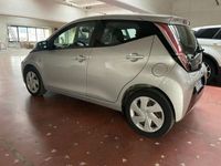 usata Toyota Aygo 1.0 VVT-i 69 CV 3 porte x-play usato