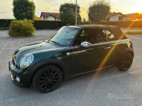 Usata Mini Cooper D Cabriolet 112 CV (82 kW) 2013 Verde Cabrio