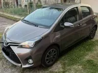 Usata Toyota Yaris Hybrid Active 73 CV (53 kW) 2016 Bronzo Berlina