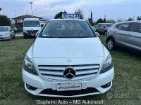 Usata Mercedes B180 Premium 109 CV (80 kW) 2014 Bianco Utilitaria