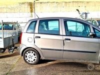 Usata Fiat Idea 70 CV (51 kW) 2008 Grigio Monovolume