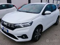 Usata Dacia Sandero Expression 66 CV (48 kW) 2024 Bianco Berlina