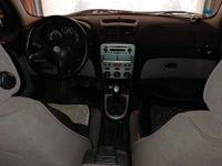 Usata Alfa Romeo 147 116 CV (85 kW) 2005 Grigio Utilitaria