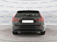 Nuova Volvo V60 Core 197 CV (144 kW) 2025 Grigio scuro Station wagon