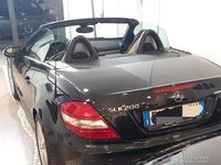 Usata Mercedes SLK200 163 CV (119 kW) 2005 Nero Cabrio