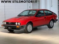 Usata Alfa Romeo GTV 158 CV (116 kW) 1981 Rosso pastello Coupé