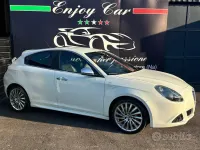 Usata Alfa Romeo Giulietta Progression 170 CV (125 kW) 2012 Bianco Utilitaria