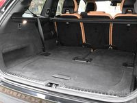 Begagnad Volvo XC90 Inscription 235 HK (172 kW) 2018 Svart SUV
