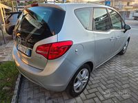 Usata Opel Meriva 120 CV (88 kW) 2016 Grigio Monovolume