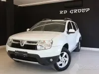 Usata Dacia Duster Lauréate 90 CV (66 kW) 2012 Bianco SUV