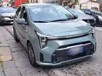 Usata Kia Picanto 61 CV (44 kW) 2024 Verde Utilitaria
