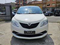 Usata Lancia Ypsilon 69 CV (50 kW) 2016 Bianco Utilitaria
