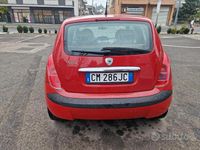 Usata Lancia Ypsilon 95 CV (69 kW) 2004 Rosso Utilitaria