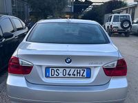 Usata BMW 318 2008 Grigio Berlina