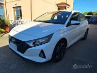 Usata Hyundai i20 84 CV (61 kW) 2023 Bianco Utilitaria