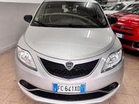 Usata Lancia Ypsilon Platinum 95 CV (69 kW) 2016 Grigio Utilitaria