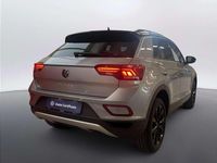 Usata VW T-Roc Life 110 CV (80 kW) 2024 Argento metallizzato SUV