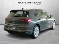 Usata VW Golf VIII Edition 116 CV (85 kW) 2025 Grigio scuro Berlina