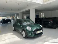 Usata Mini One D 95 CV (69 kW) 2017 Verde metallizzato Utilitaria