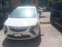 Usata Opel Zafira 150 CV (110 kW) 2013 Bianco Monovolume