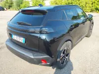Usata Peugeot 2008 Allure 100 CV (73 kW) 2023 Nero perla SUV