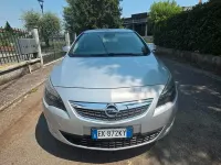 Usata Opel Astra 130 CV (95 kW) 2012 Grigio Berlina