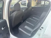 Usata Dacia Sandero 95 CV (69 kW) 2019 Bianco Utilitaria